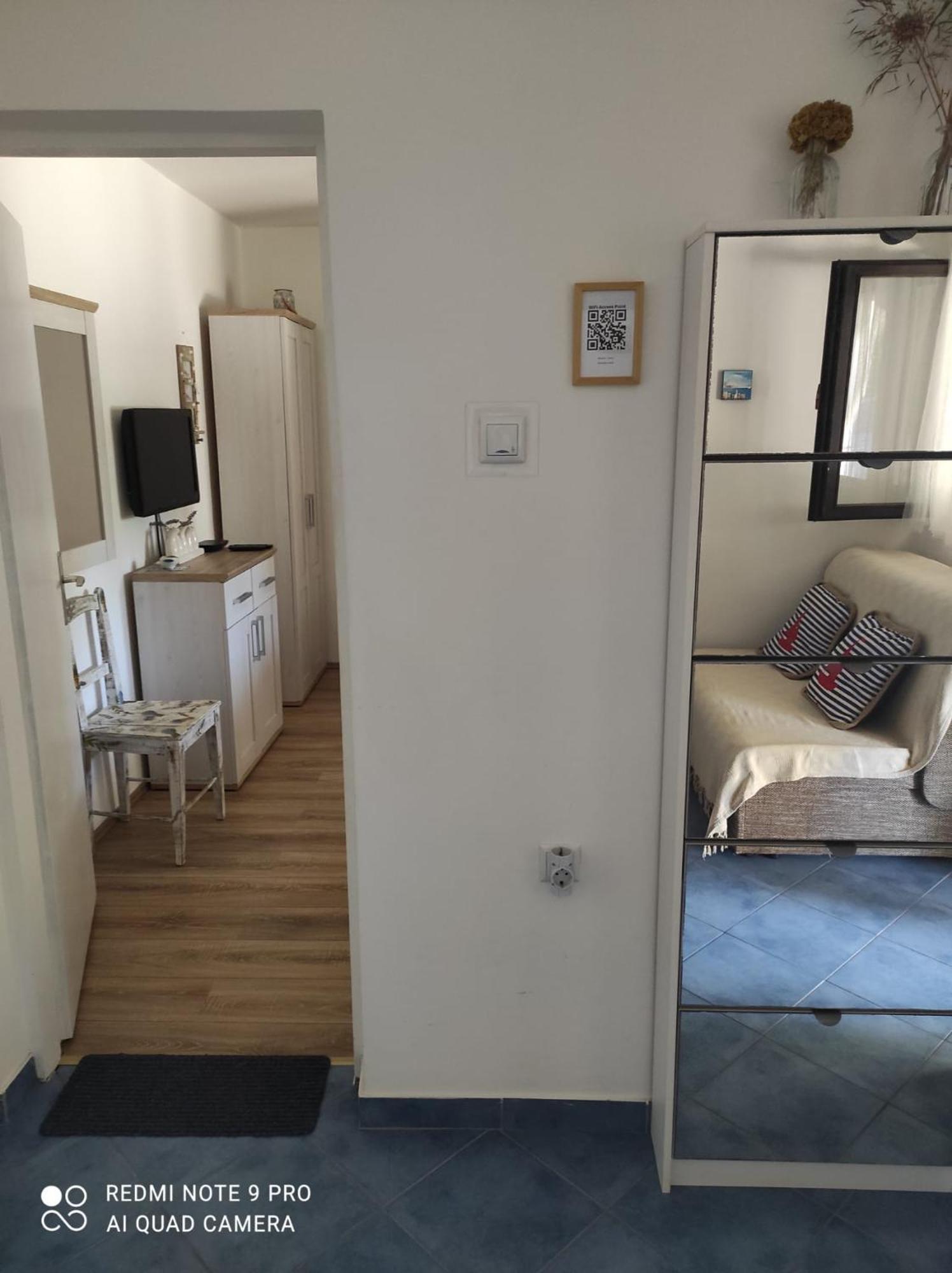 Apartment House Vir-To-All 외부 사진