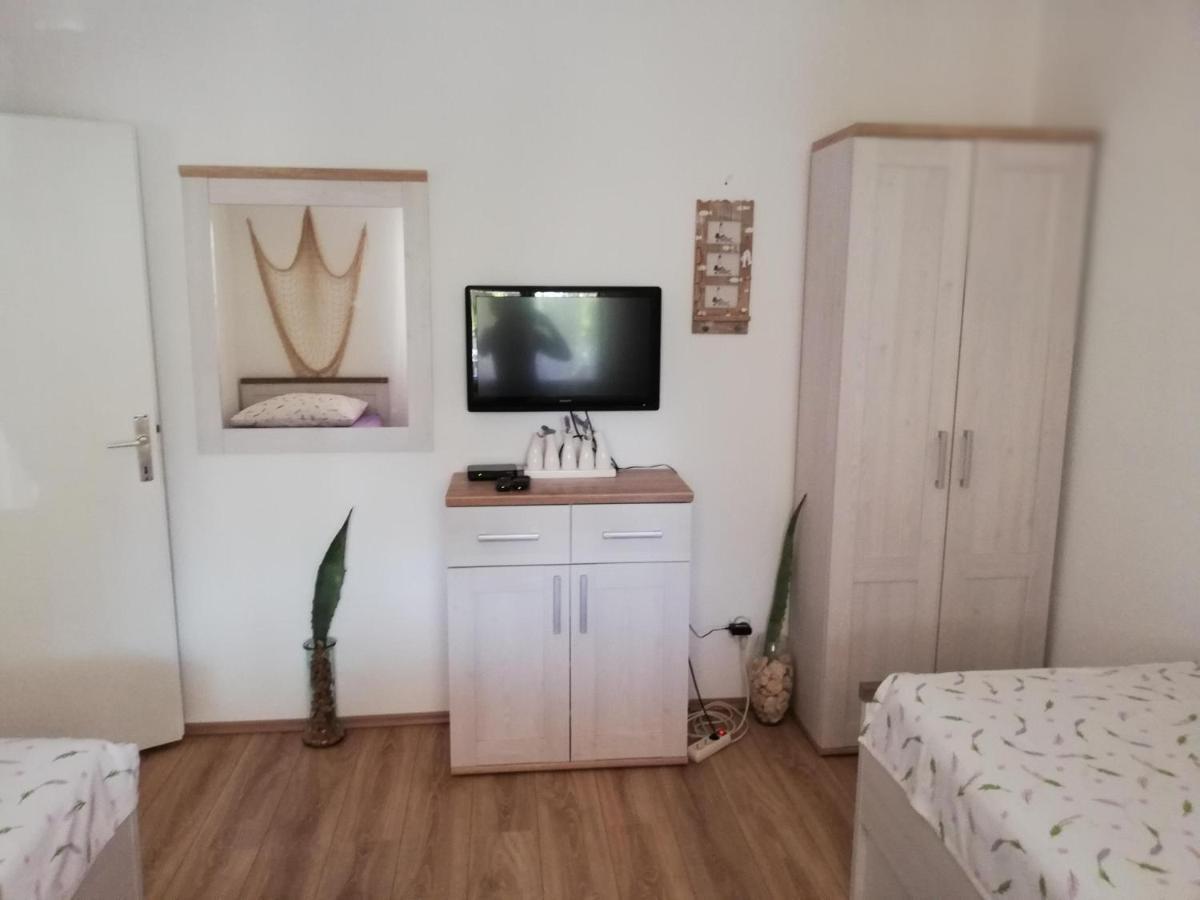 Apartment House Vir-To-All 외부 사진